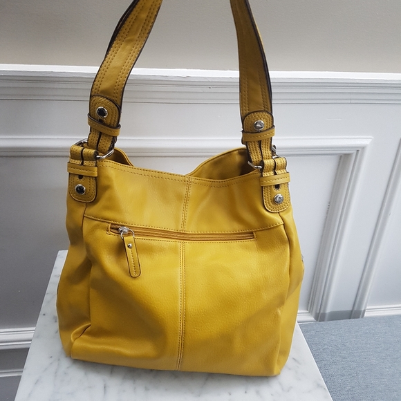 selling a yellow purse Tyler Rodan - Picture 2 of 5